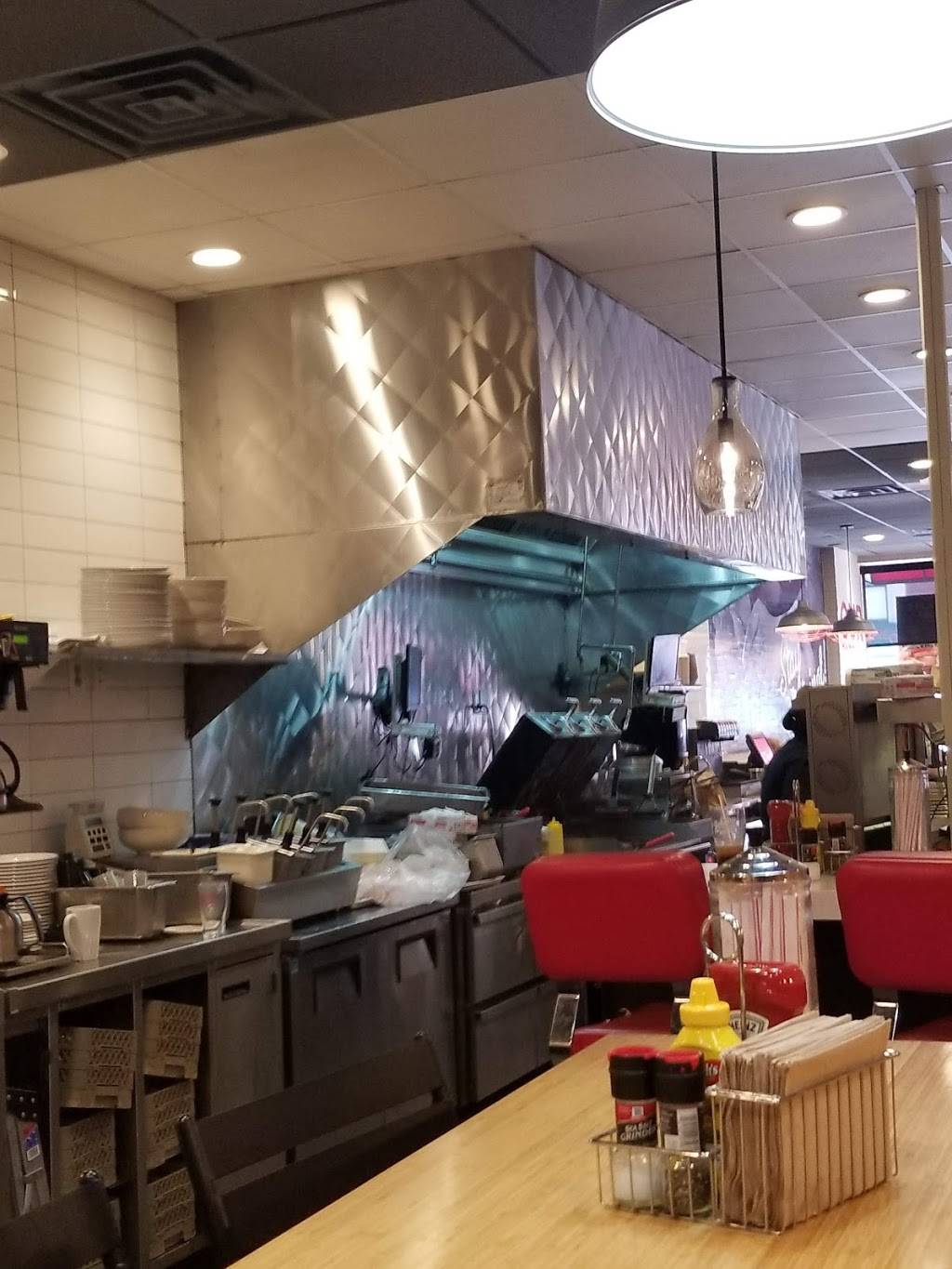 Johnny Rockets | restaurant | 3131 M St NW, Washington, DC 20007, USA | 2023337994 OR +1 202-333-7994