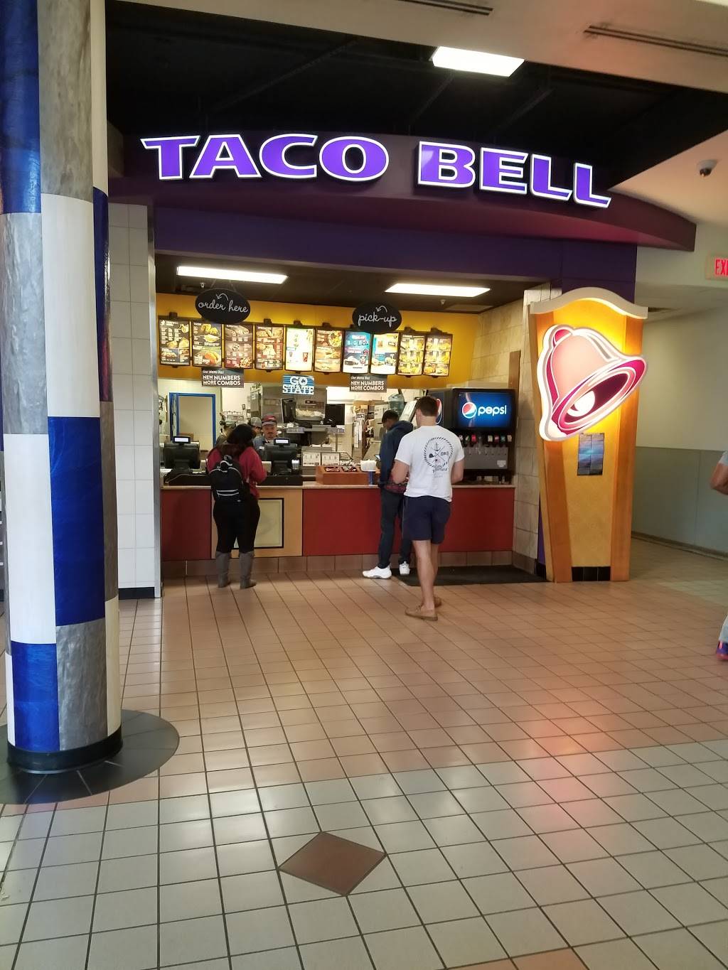 Taco Bell | restaurant | 401 Chestnut St, Terre Haute, IN 47808, USA | 8122372115 OR +1 812-237-2115