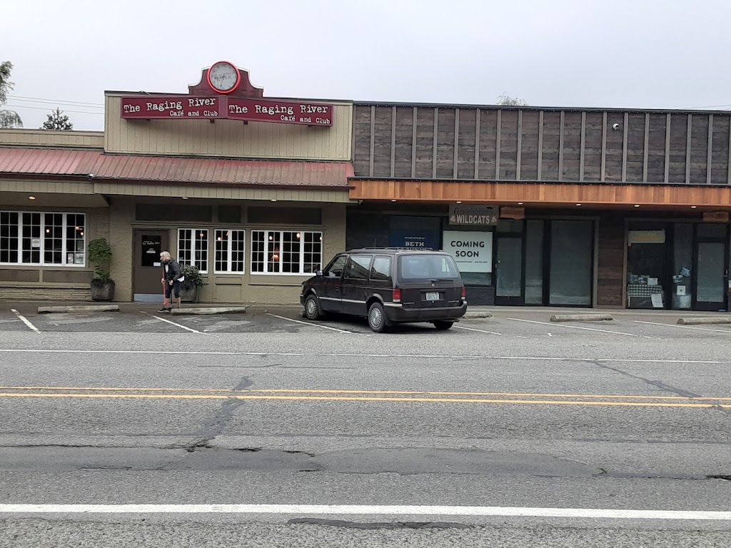 Raging River Cafe | cafe | 33723 Redmond-Fall City Rd SE, Fall City, WA 98024, USA | 4252226669 OR +1 425-222-6669
