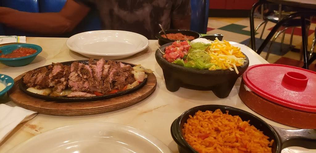 Chuys | restaurant | 9350 Westheimer Rd, Houston, TX 77063, USA | 7132782489 OR +1 713-278-2489