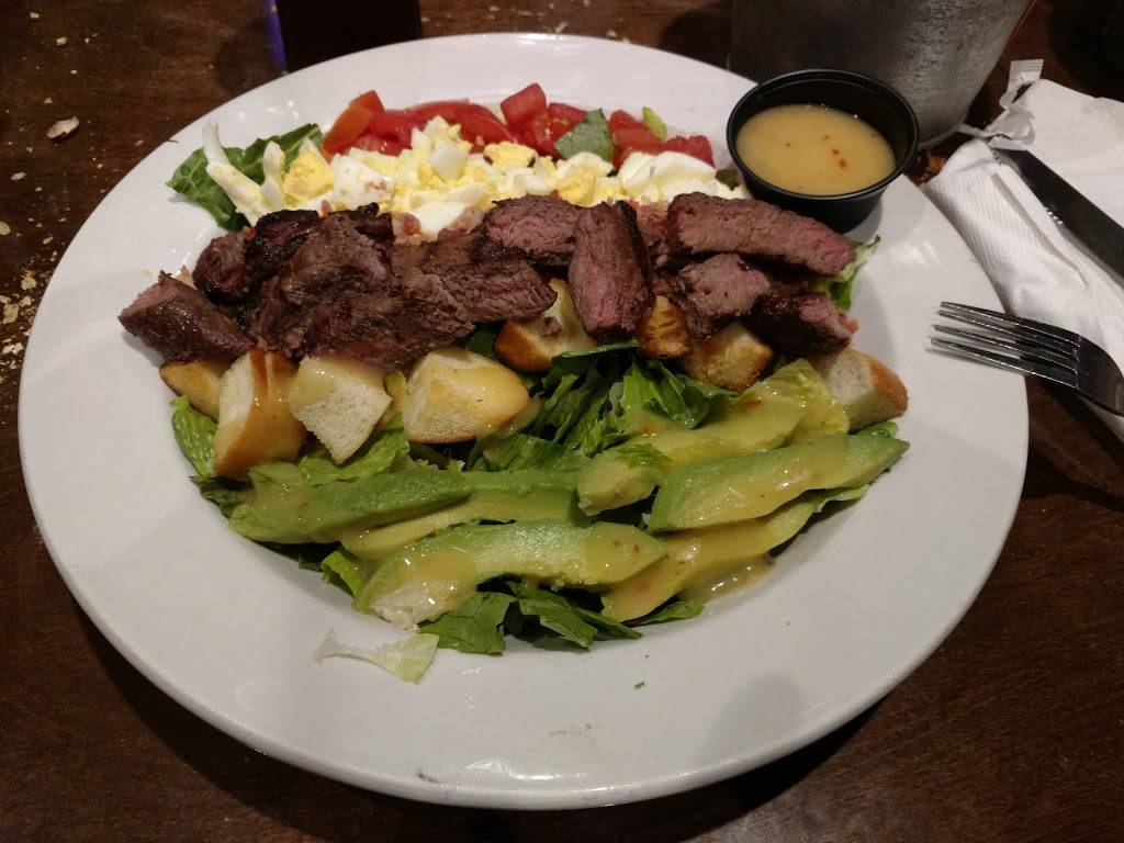 Logans Roadhouse | restaurant | 92 NE Interstate 410 Loop, San Antonio, TX 78216, USA | 2103486405 OR +1 210-348-6405