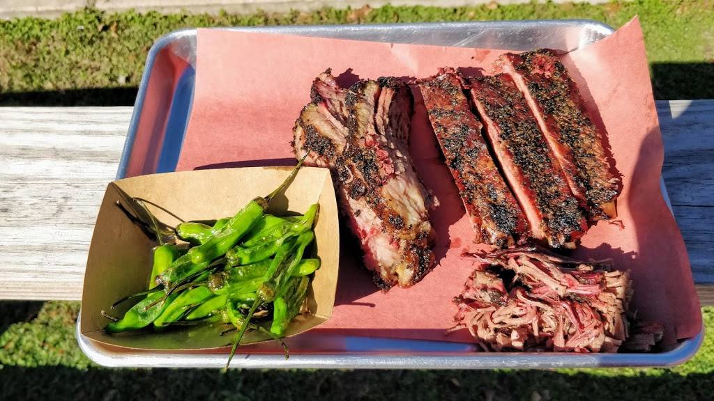 Reveille Barbecue Co | restaurant | 37421 FM 1774, Magnolia, TX 77355, USA | 2818574338 OR +1 281-857-4338