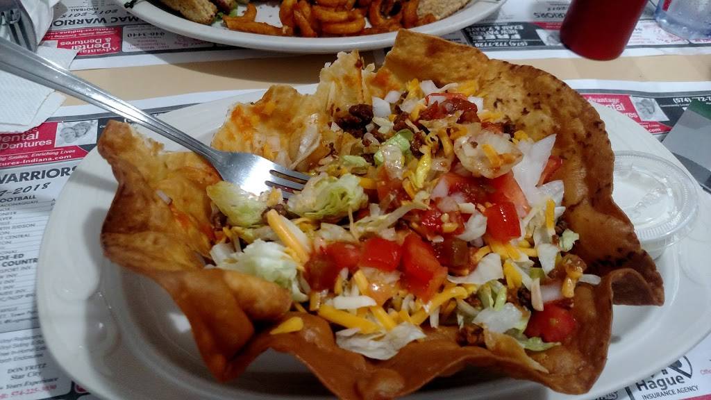 Cruizers | restaurant | 103 S Monticello St, Winamac, IN 46996, USA | 5749467250 OR +1 574-946-7250