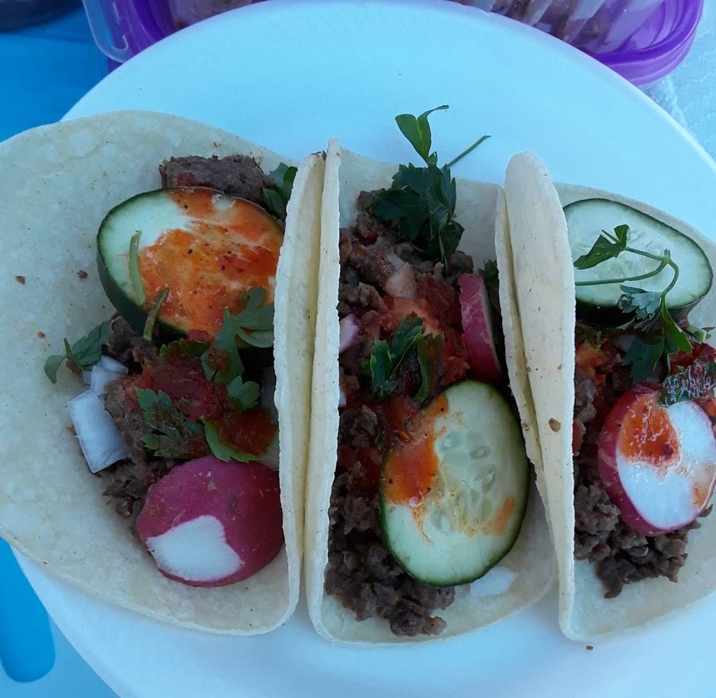 Gueguense | restaurant | 1681 Tremont St, Los Angeles, CA 90033, USA | 3238738597 OR +1 323-873-8597