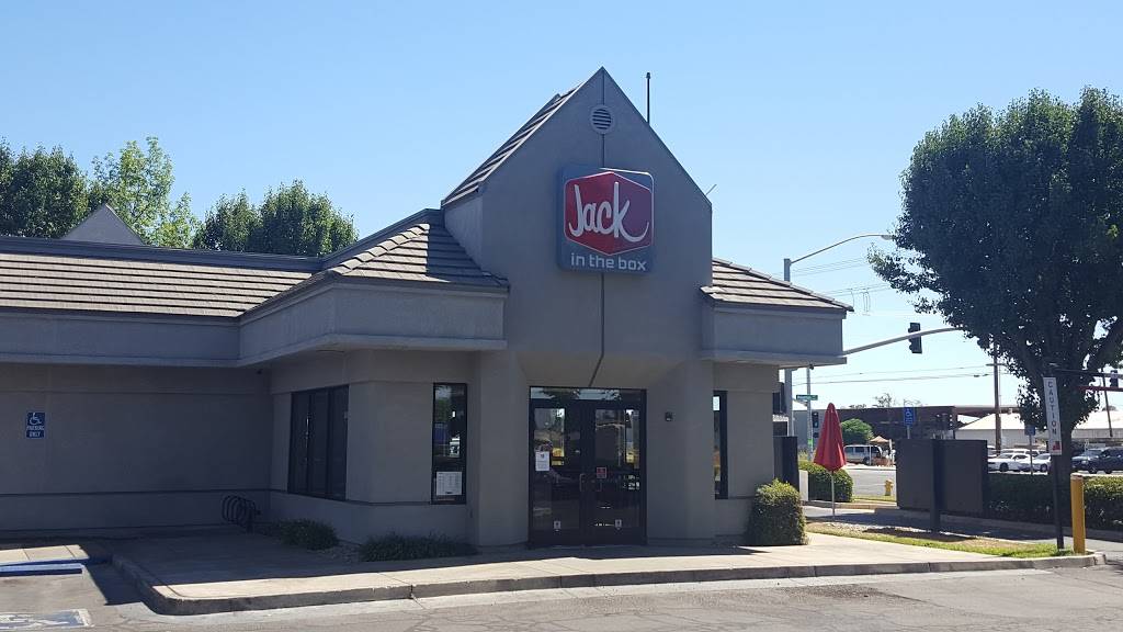 Jack in the Box | restaurant | 1400 N Ben Maddox Way, Visalia, CA 93292, USA | 5597411116 OR +1 559-741-1116