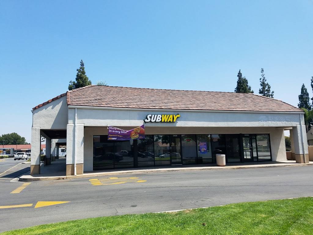 Subway Restaurants | restaurant | 2458 S Grove Ave Suite A, Ontario, CA 91761, USA | 9099470953 OR +1 909-947-0953