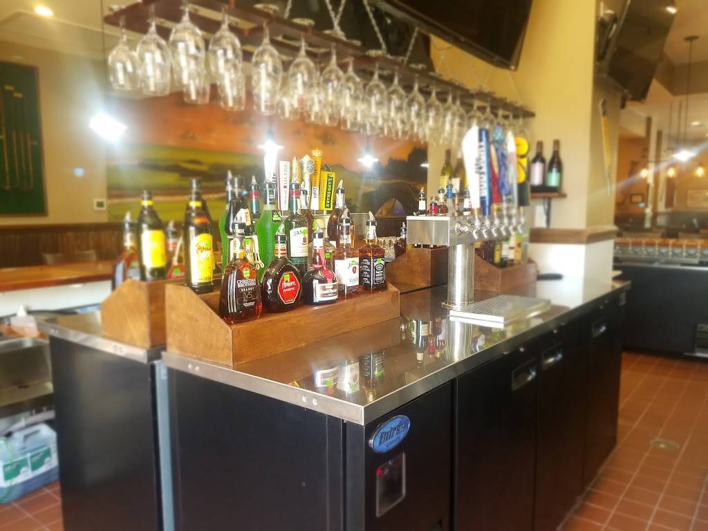 Hickory Shaft Bistro | restaurant | 330 S Middleton Dr NW, Calabash, NC 28467, USA | 9108329097 OR +1 910-832-9097