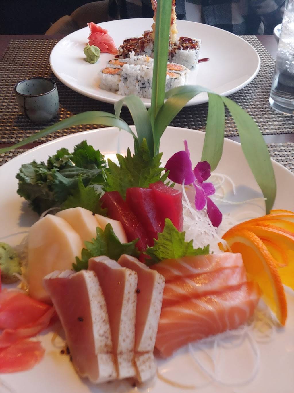 E Sushi Japanese Restaurant | restaurant | 3820 E 25th St, Columbus, IN 47203, USA | 8123766888 OR +1 812-376-6888