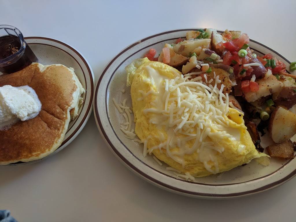 A Js Cafe & Grill | restaurant | 2800 Geer Rd, Turlock, CA 95382, USA | 2096674661 OR +1 209-667-4661