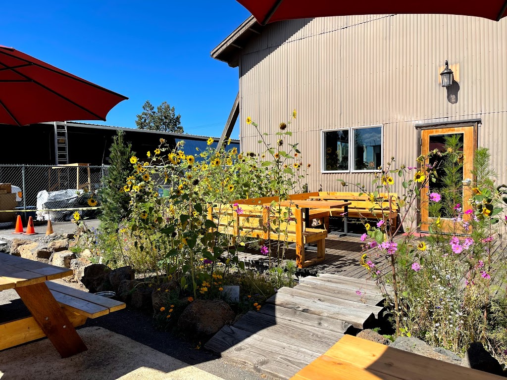 El Nava tacos burritos tortas | restaurant | 911 SE Armour Rd, Bend, OR 97702, USA | 5413504909 OR +1 541-350-4909