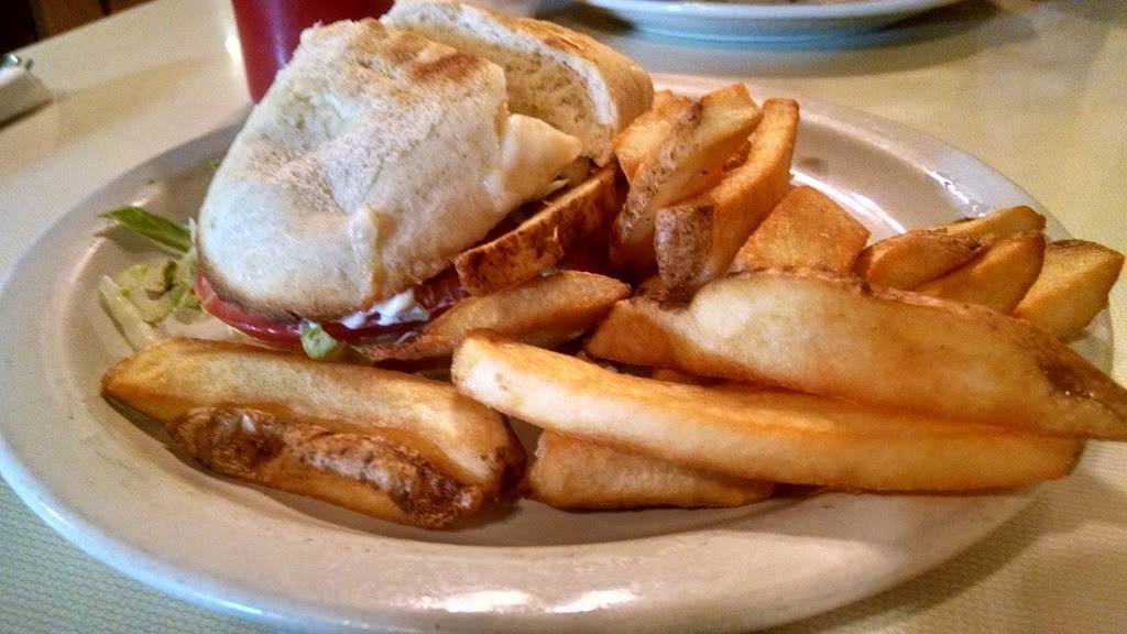 Feed Mill Restaurant & Pizza | restaurant | 721 N Market St, Felicity, OH 45120, USA | 5138763306 OR +1 513-876-3306