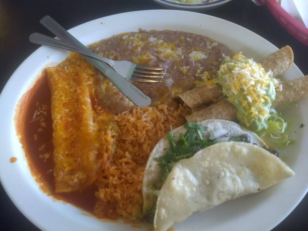El Tepeyac Mexican Food | restaurant | 144 S Arrowhead Ave, San Bernardino, CA 92408, USA | 9098880174 OR +1 909-888-0174