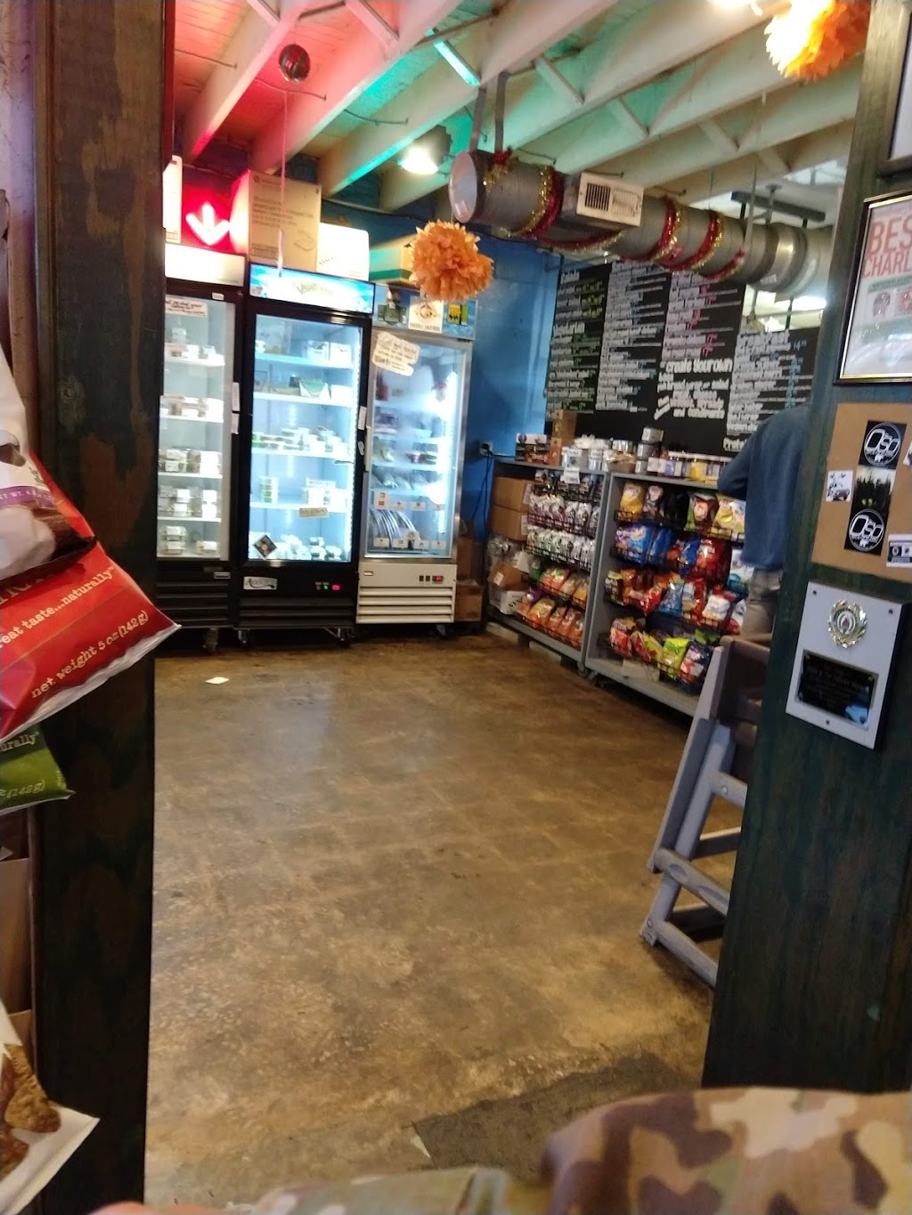 Common Market | restaurant | 2007 Commonwealth Ave, Charlotte, NC 28205, USA | 7043346209 OR +1 704-334-6209