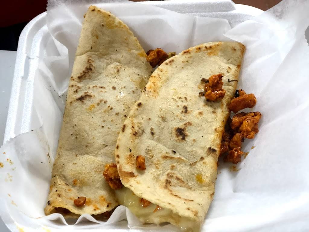 La Raza Mexican Food | restaurant | 6801 Peachtree Industrial Blvd, Atlanta, GA 30360, USA | 7708807111 OR +1 770-880-7111