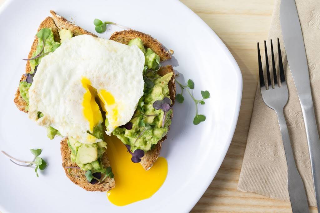 The Granola Bar | cafe | 41 Greenwich Ave, Greenwich, CT 06830, USA | 2038835220 OR +1 203-883-5220