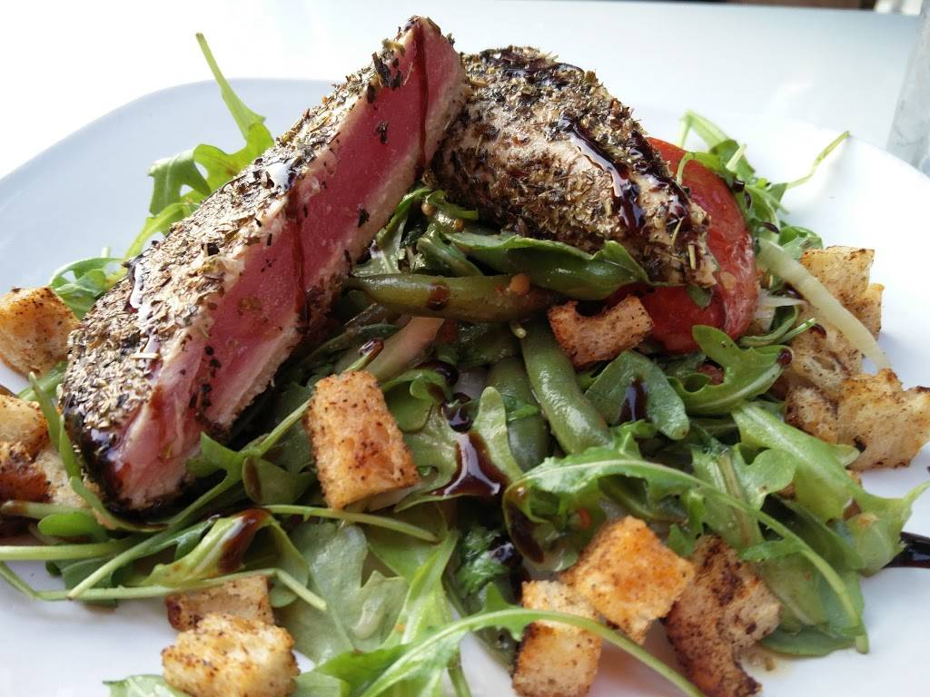 North Harbor Club | restaurant | 100 N Harbor Pl, Davidson, NC 28036, USA | 7048965559 OR +1 704-896-5559