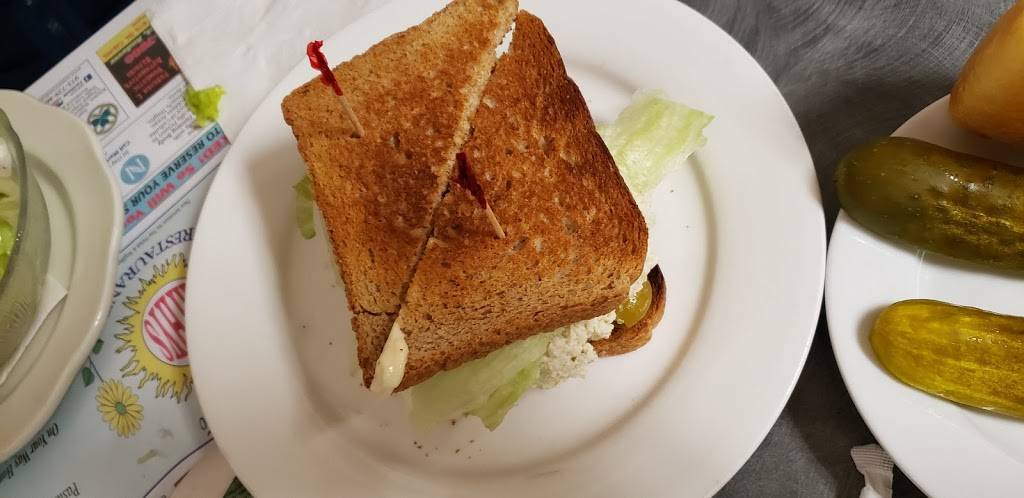 Kathys | restaurant | 428 NJ-94, Newton, NJ 07860, USA | 9733002423 OR +1 973-300-2423