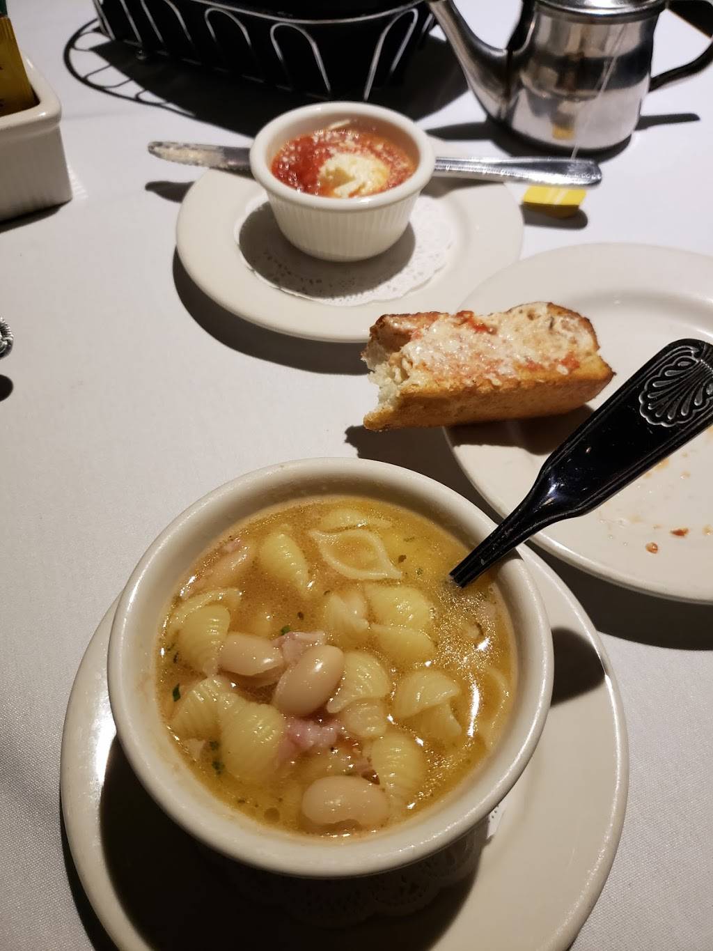 ARoma Ristorante | restaurant | 30 Centerpointe Dr #1, La Palma, CA 90623, USA | 7145233729 OR +1 714-523-3729