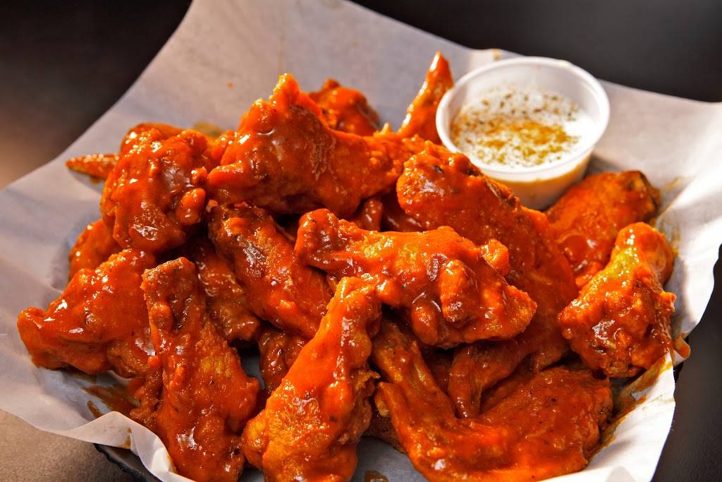 Wing Daddys Sauce House | restaurant | 903 E Bitters Rd #318, San Antonio, TX 78216, USA | 2104969400 OR +1 210-496-9400