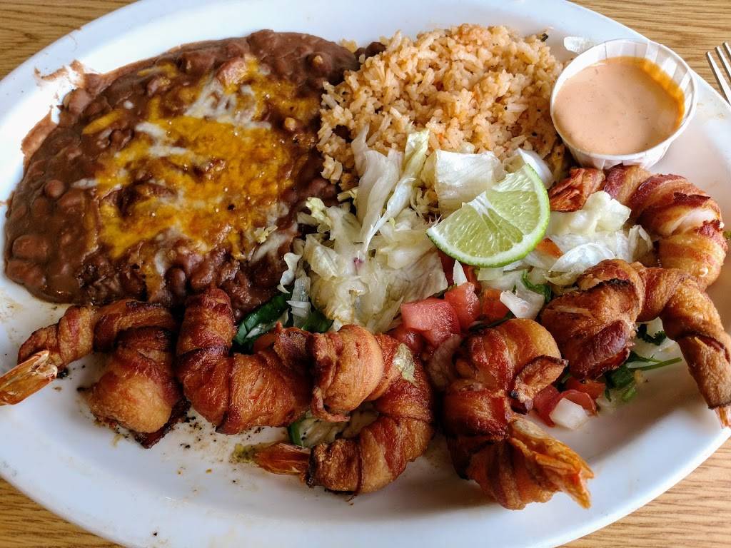 Villa Del Mar | restaurant | 1100 W Grand Ave, Grover Beach, CA 93433, USA | 8054741280 OR +1 805-474-1280