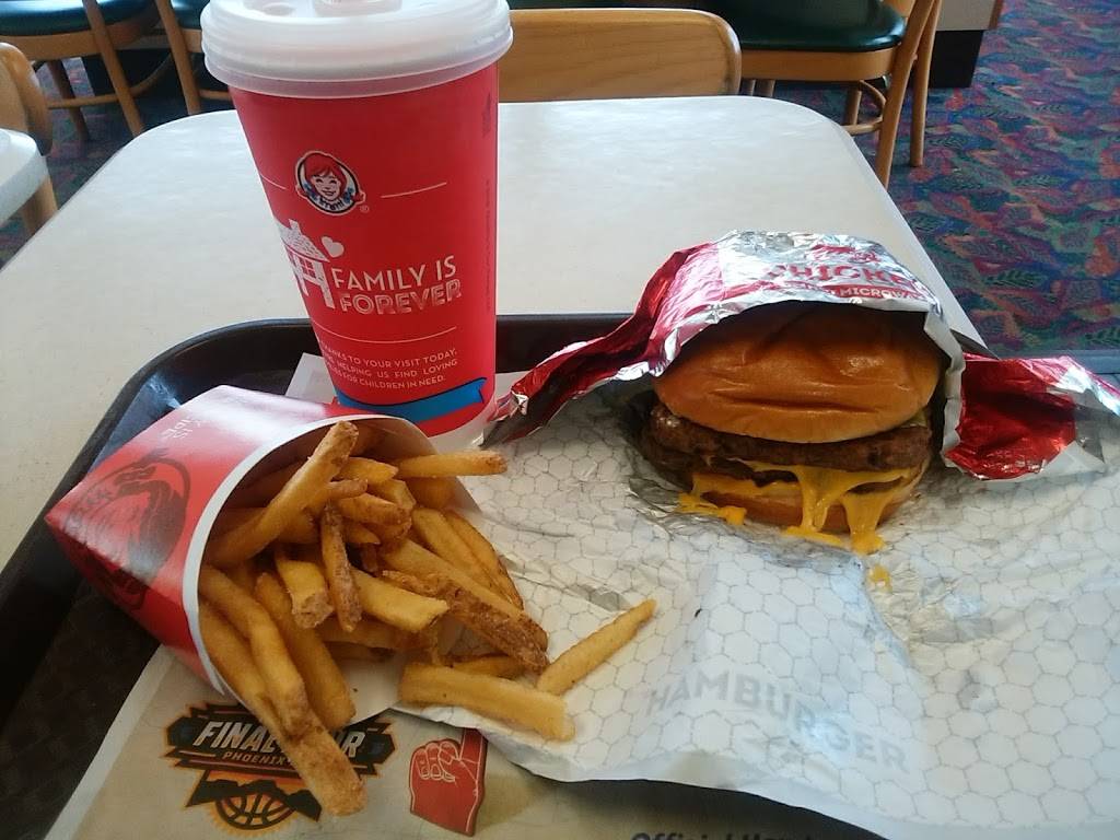 Wendys | restaurant | 2800 Packerland Way, Louisville, KY 40213, USA | 5029648433 OR +1 502-964-8433