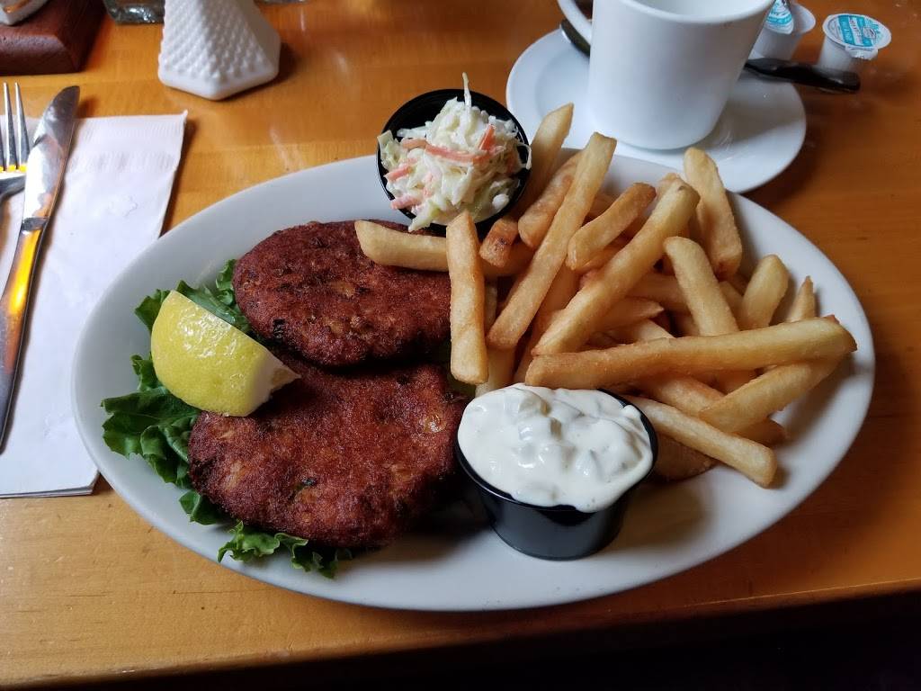 Napis Restaurant | restaurant | 7 Freeman St, Provincetown, MA 02657, USA | 5084871145 OR +1 508-487-1145