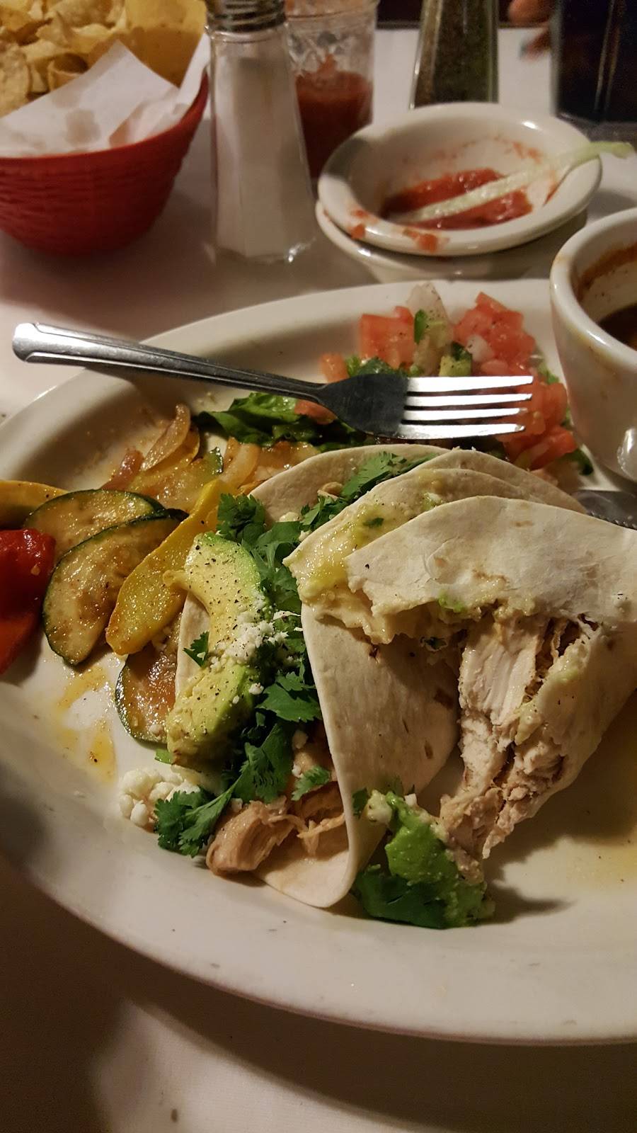 Los Vaqueros | restaurant | 2629 N Main St, Fort Worth, TX 76164, USA | 8176241511 OR +1 817-624-1511