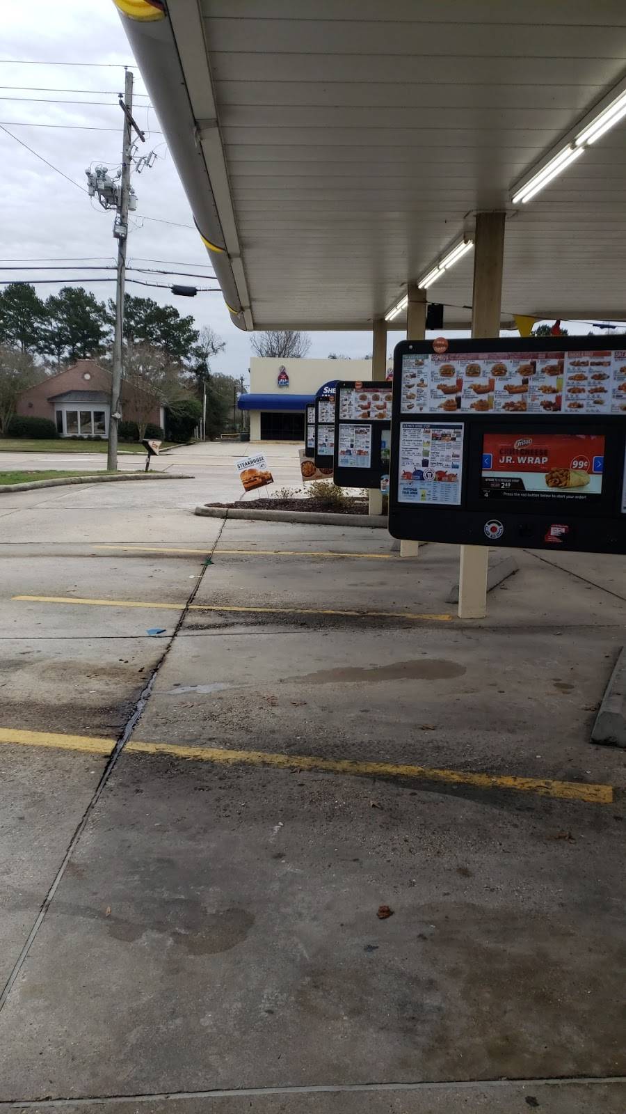 Sonic Drive-In | restaurant | 1345 S Range Ave, Denham Springs, LA 70726, USA | 2256648665 OR +1 225-664-8665