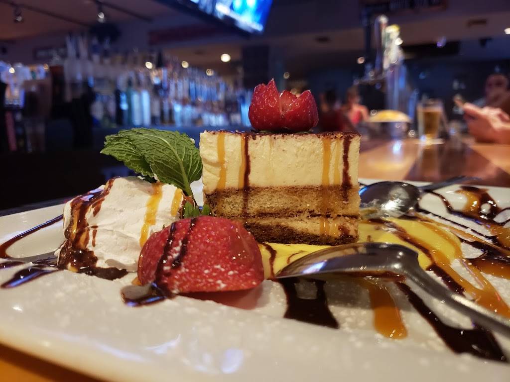 Play Book Ultra Sports Bar | night club | 6913 N Milwaukee Ave, Niles, IL 60714, USA | 8475887529 OR +1 847-588-7529