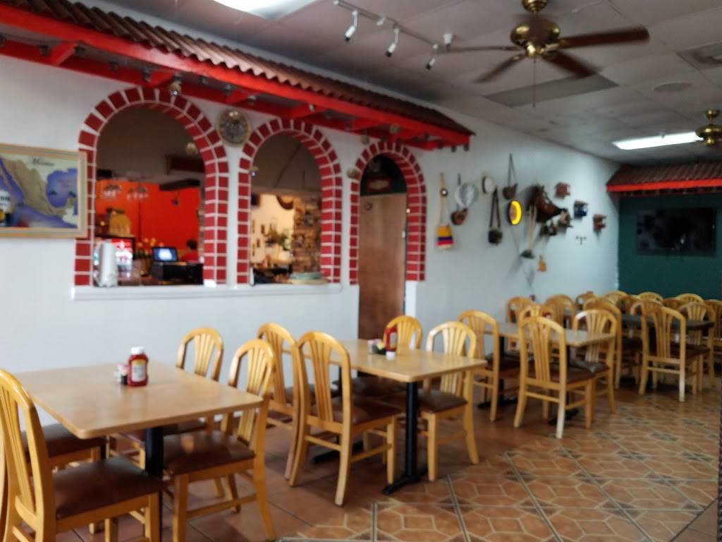 Rincon Montanero Restaurant | restaurant | 168 S Semoran Blvd, Orlando, FL 32807, USA | 4077372810 OR +1 407-737-2810