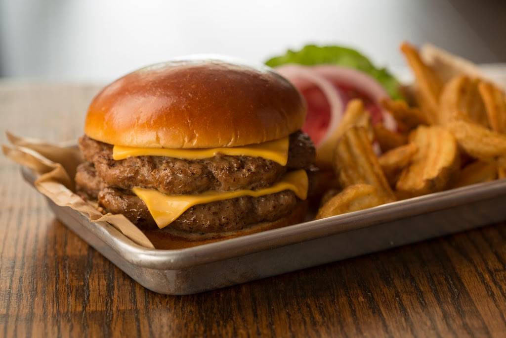 Wing Zone | restaurant | 1478 Burgaw Hwy, Jacksonville, NC 28540, USA | 9107951251 OR +1 910-795-1251