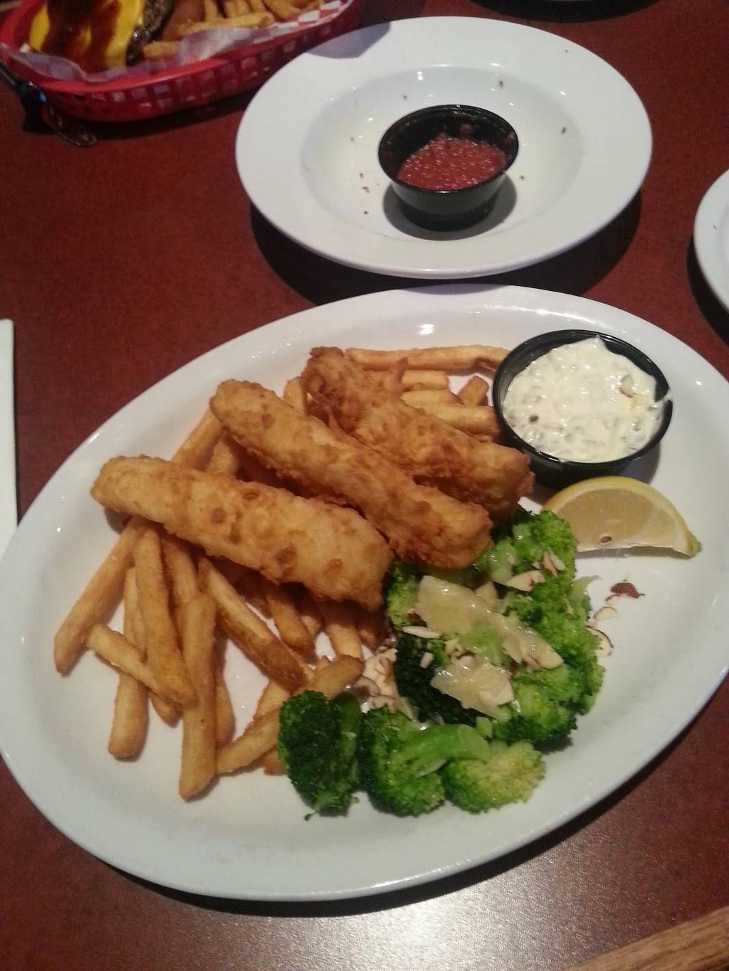 Lucky Lous | restaurant | 23706 S Power Rd, Queen Creek, AZ 85142, USA | 4806683800 OR +1 480-668-3800