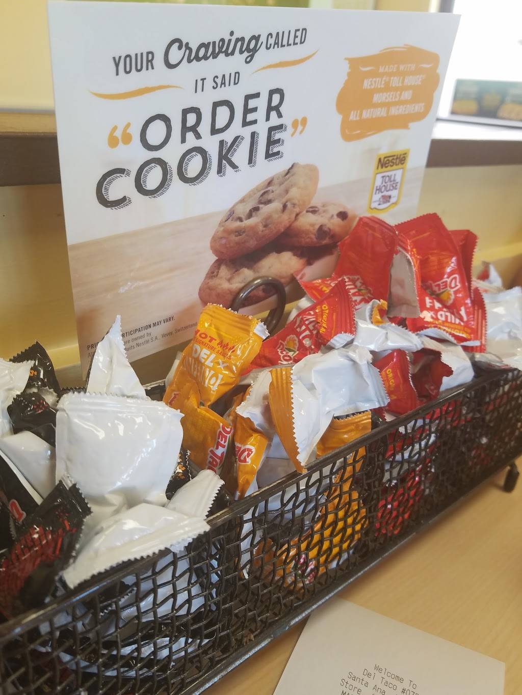 Del Taco | meal takeaway | 2701 S Grand Ave, Santa Ana, CA 92705, USA | 7145406157 OR +1 714-540-6157