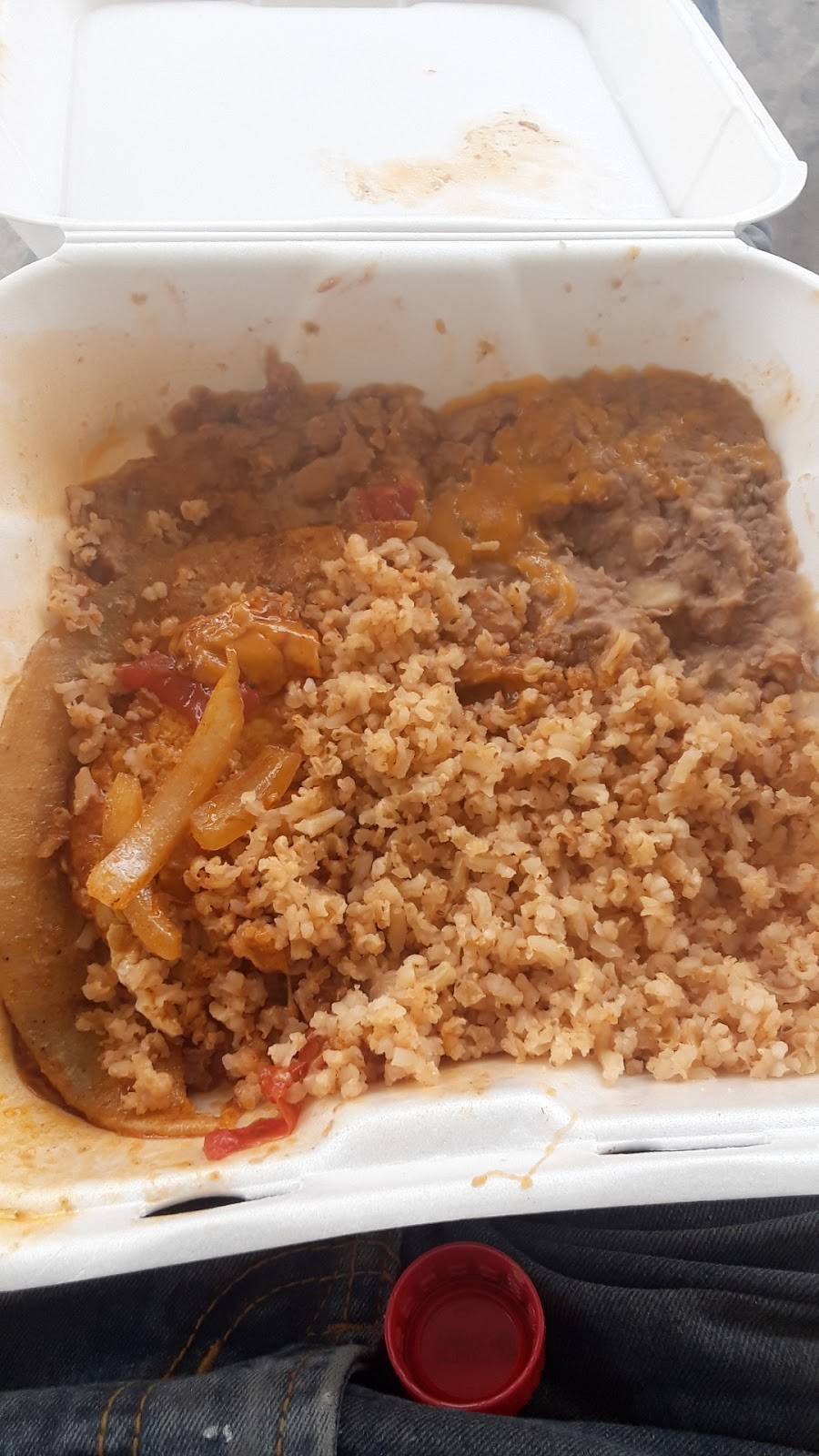 Albetos Mexican Food and Fresh Bakery | restaurant | 2388 Arden Ave c, San Bernardino, CA 92404, USA | 9098638831 OR +1 909-863-8831