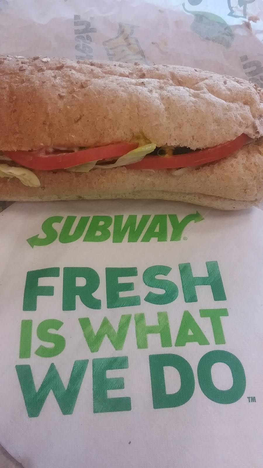 Subway Restaurants | restaurant | 1106 W 6th St Ste C, Corona, CA 92882, USA | 9512729093 OR +1 951-272-9093