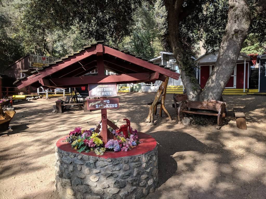 Oak Tree Mountain | bakery | 38480 Oak Glen Rd, Yucaipa, CA 92399, USA | 9097972311 OR +1 909-797-2311