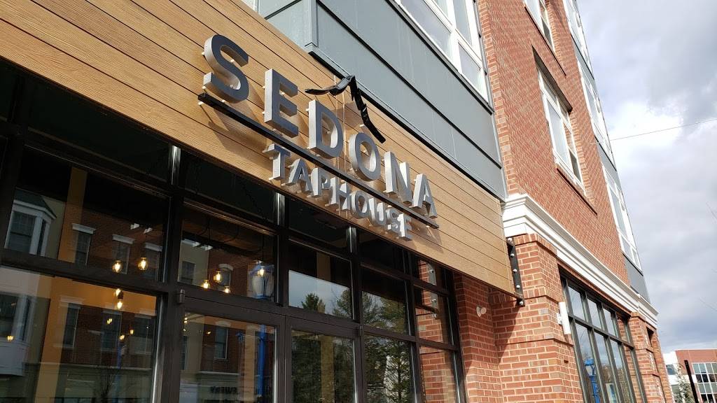 Sedona Taphouse | restaurant | 131 Bridge St #5, Phoenixville, PA 19460, USA | 4843025714 OR +1 484-302-5714