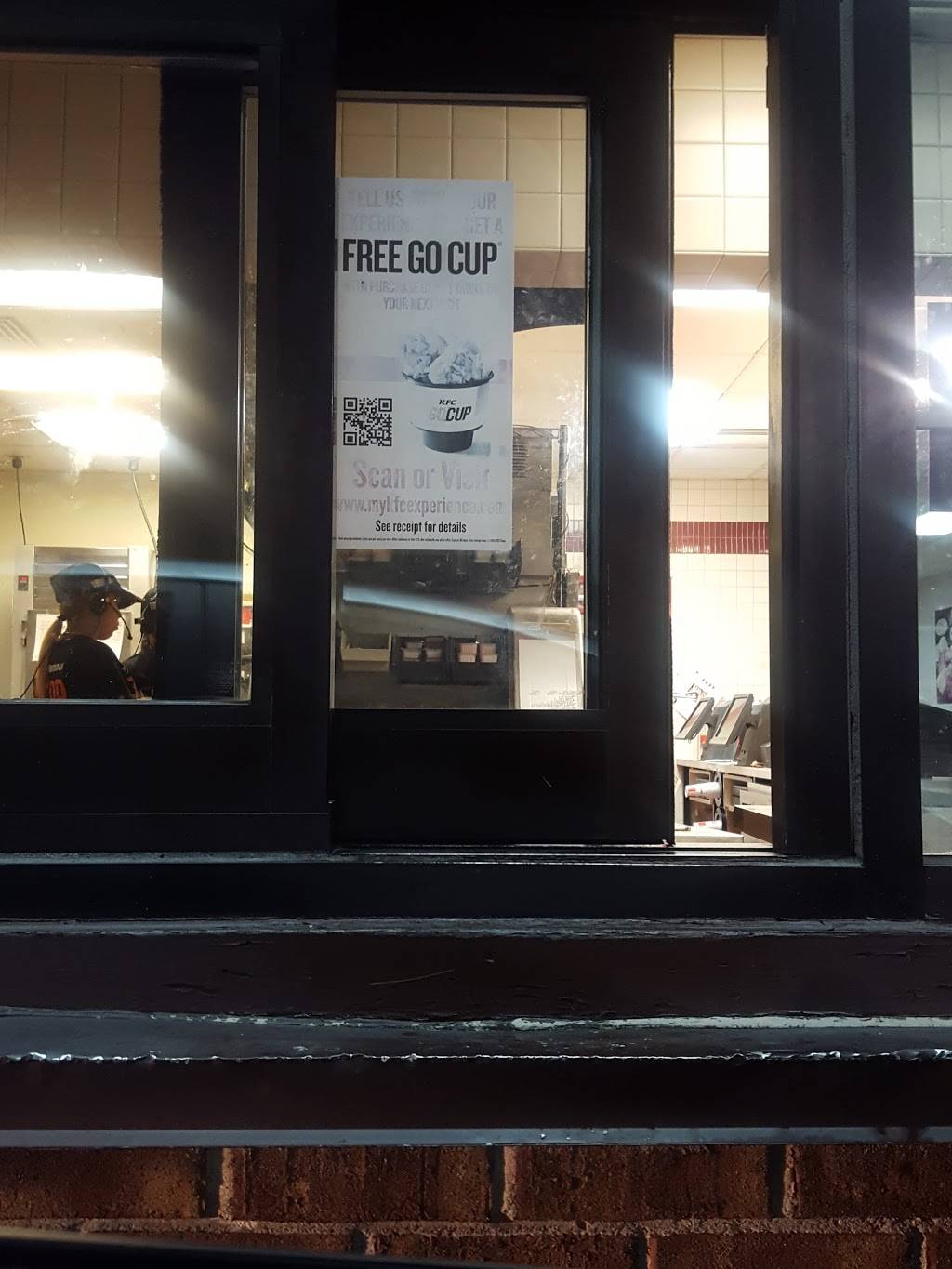 KFC | restaurant | 2241 Northampton St, Holyoke, MA 01040, USA | 4135367731 OR +1 413-536-7731