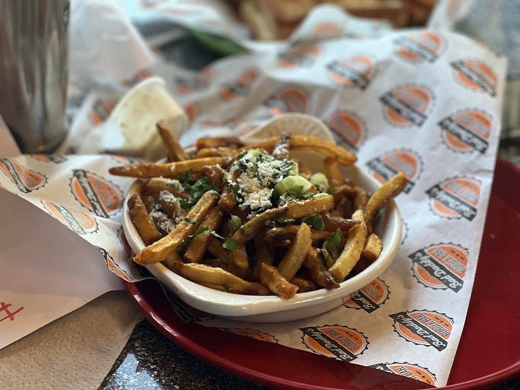 Bad Daddys Burger Bar | restaurant | 7755 Eastchase Pkwy, Montgomery, AL 36117, USA | 3344403800 OR +1 334-440-3800