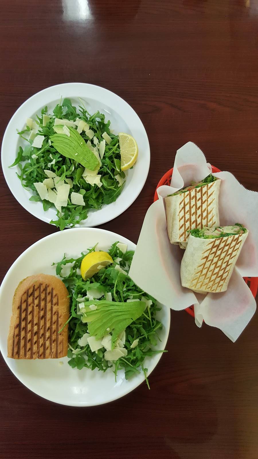 Panini Palace | restaurant | 23120 Lyons Ave, Santa Clarita, CA 91321, USA | 6616780552 OR +1 661-678-0552