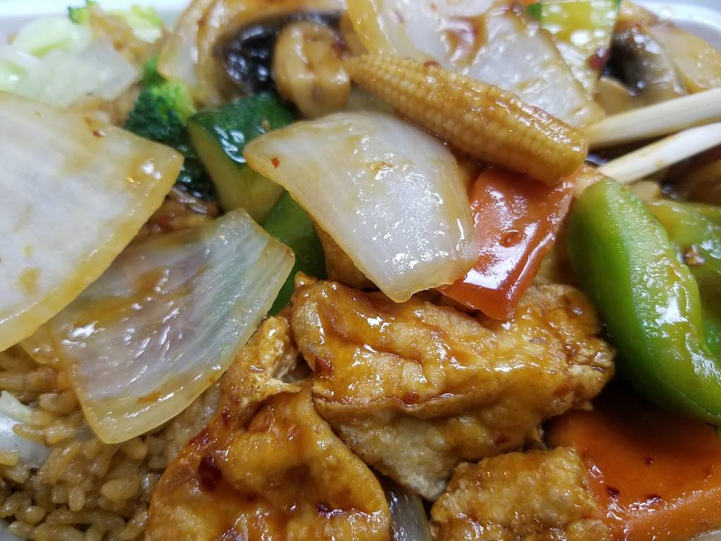 King House | restaurant | 528 Westbury Ave, Carle Place, NY 11514, USA | 5163343328 OR +1 516-334-3328