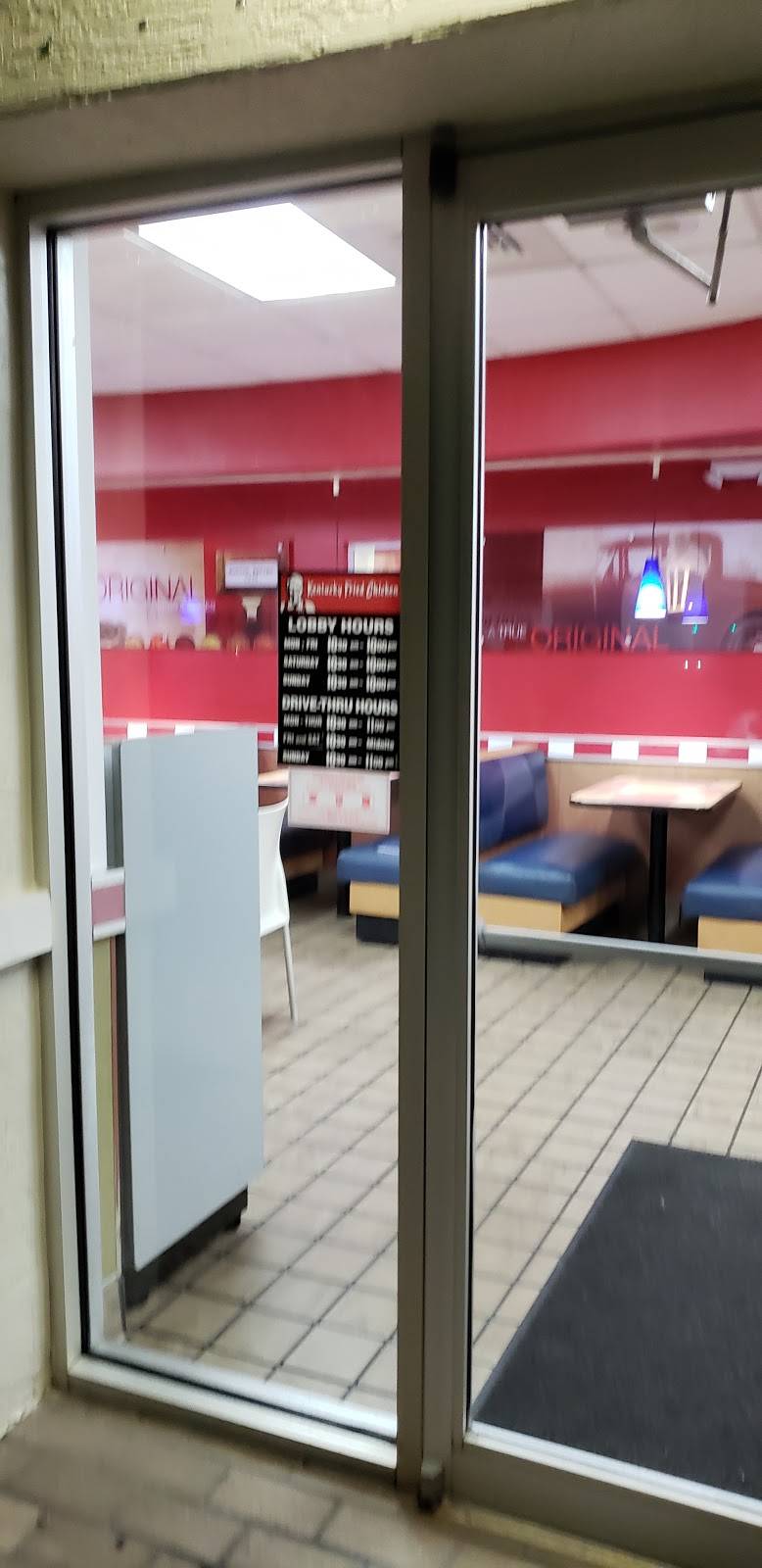 KFC | restaurant | 3300 N Nob Hill Rd, Sunrise, FL 33351, USA | 9545781910 OR +1 954-578-1910