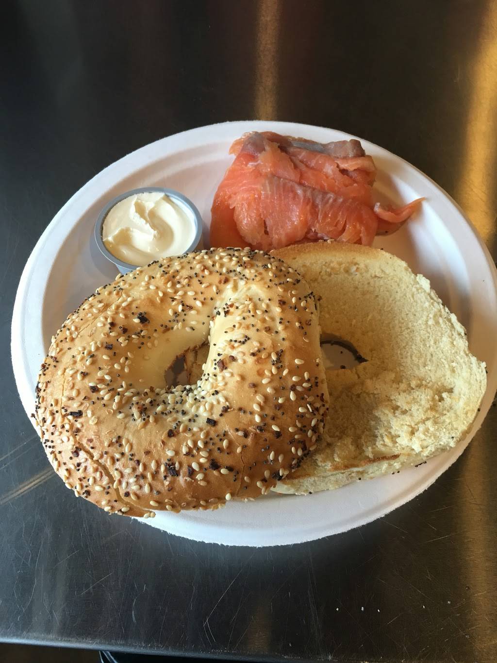 Cravings Specialty Restaurant, Beer & Wine Store | restaurant | 2320 University Blvd, Tuscaloosa, AL 35401, USA | 2053314153 OR +1 205-331-4153