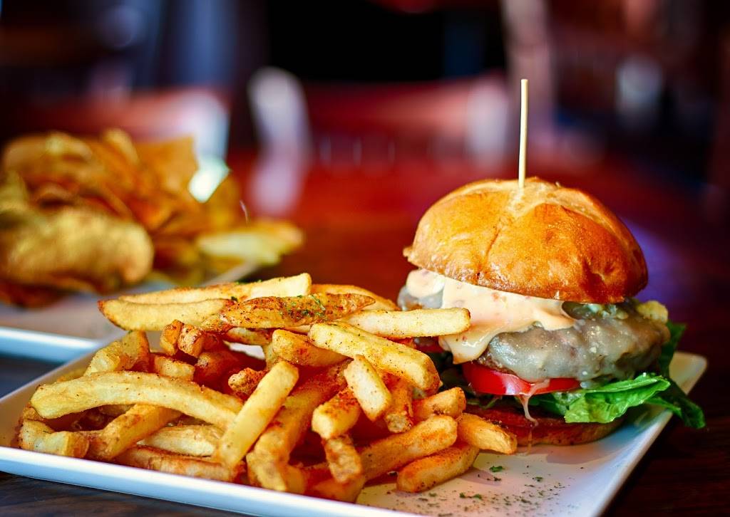 Reivers Bar and Grill | restaurant | 1085 S Gaylord St, Denver, CO 80209, USA | 3037338856 OR +1 303-733-8856