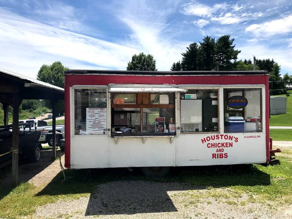 Houstons Smoked Chicken and Ribs | restaurant | 67742-, 67756 Airport Rd, St Clairsville, OH 43950, USA | 7403128403 OR +1 740-312-8403