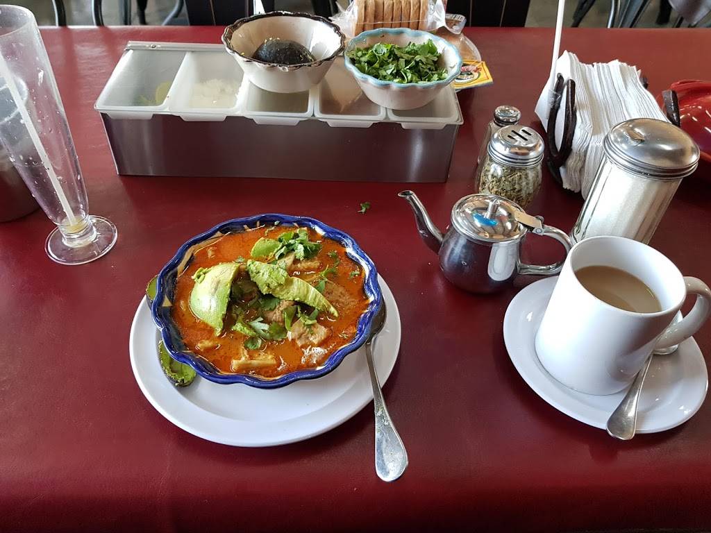 Menuderia Guadalajara | restaurant | Tijuana - Tecate 26379, El Refugio, 22253 Tijuana, B.C., Mexico | 016641026649 OR +52 664 102 6649