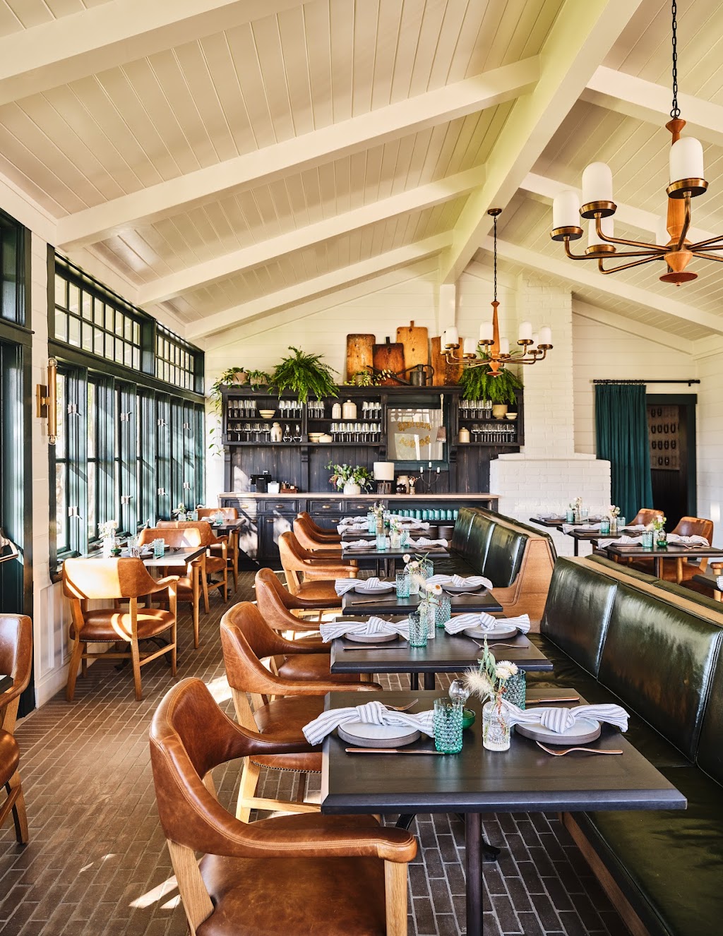The Tavern | restaurant | 2350 Railway Ave, Los Olivos, CA 93441, USA | 8882184941 OR +1 888-218-4941