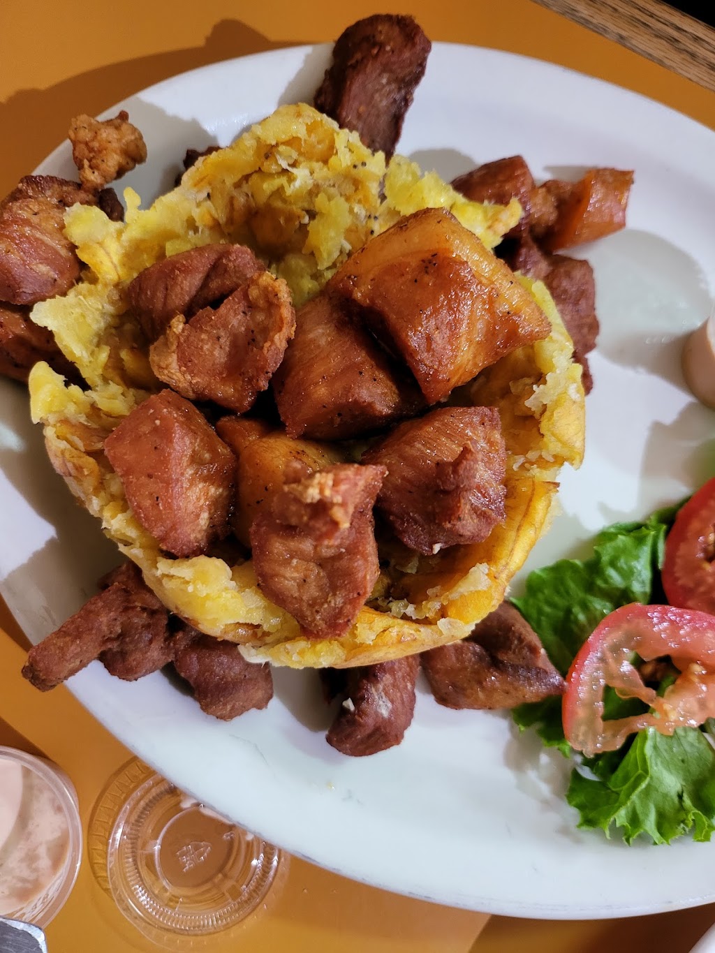 Janellies Kitchen | restaurant | 2617 W Division St, Chicago, IL 60622, USA | 8722108042 OR +1 872-210-8042