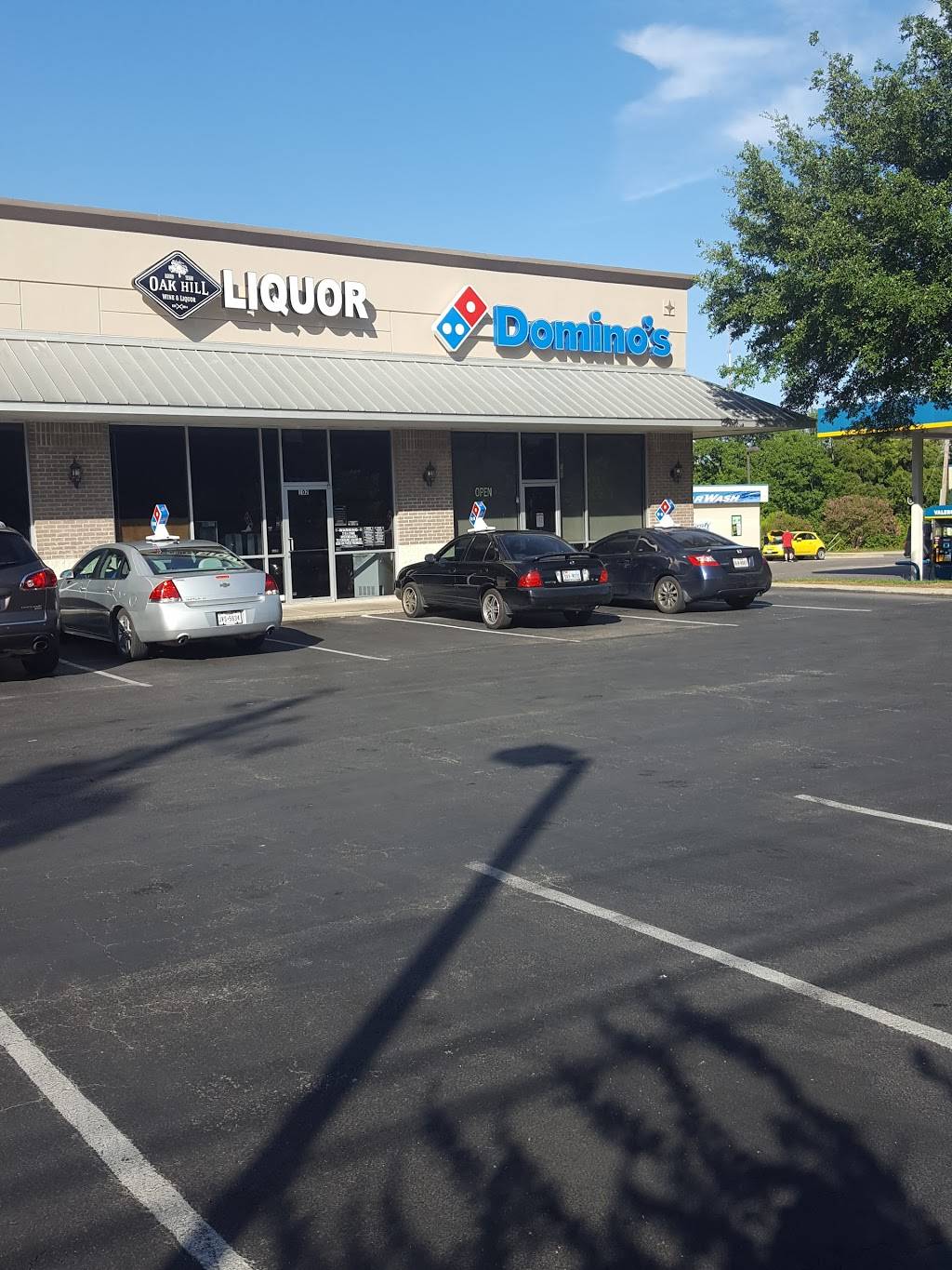 Dominos Pizza | meal delivery | 7626 W, TX-71, Austin, TX 78735, USA | 5122888886 OR +1 512-288-8886