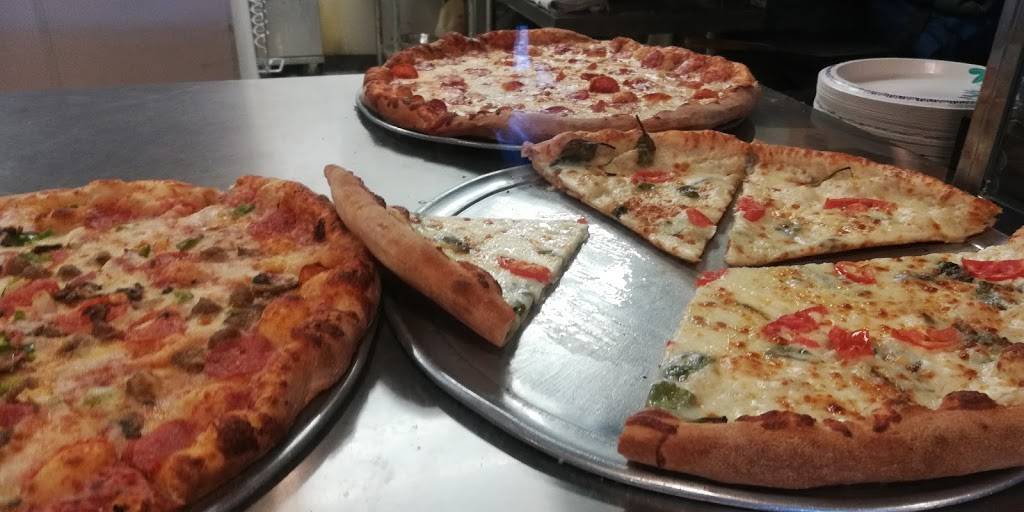 Westshore Pizza and Cheesesteaks | restaurant | 214 Ward Cir #400, Brentwood, TN 37027, USA | 6155101010 OR +1 615-510-1010